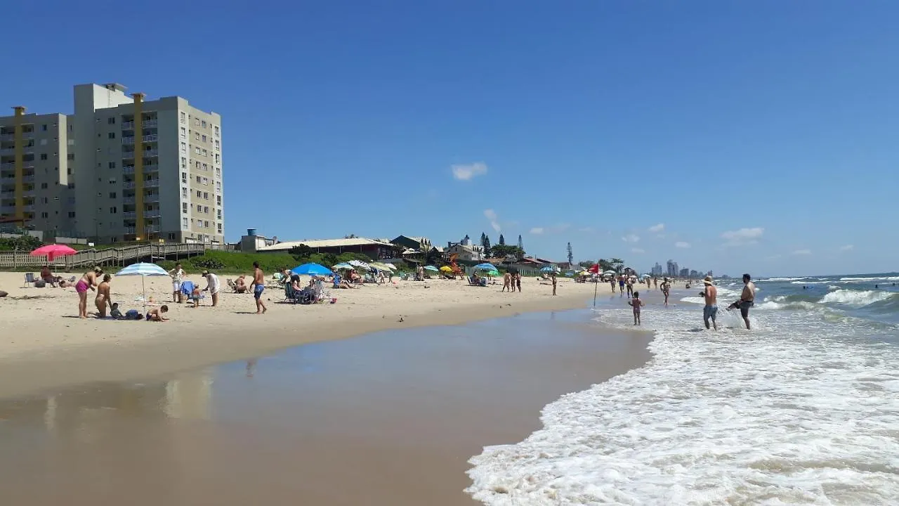 Apartamento Confort Club Frente Mar Completo. Barra Velha  Appartement